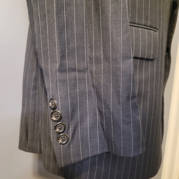 Ralph Lauren Black Label 42L Black Striped Wool Suit - Picture 4 of 8